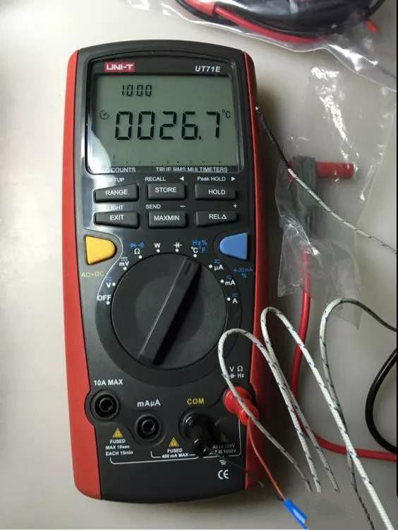 一分鐘從小白電工進(jìn)階專家，使用萬(wàn)用表測(cè)量電壓及零線火線的區(qū)分