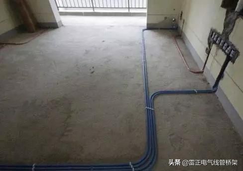 線管有三個彎，穿線器都不好使怎么辦？大神一招解決
