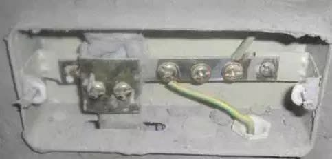 一分鐘認(rèn)識建筑上所做等電位聯(lián)結(jié)的作用！