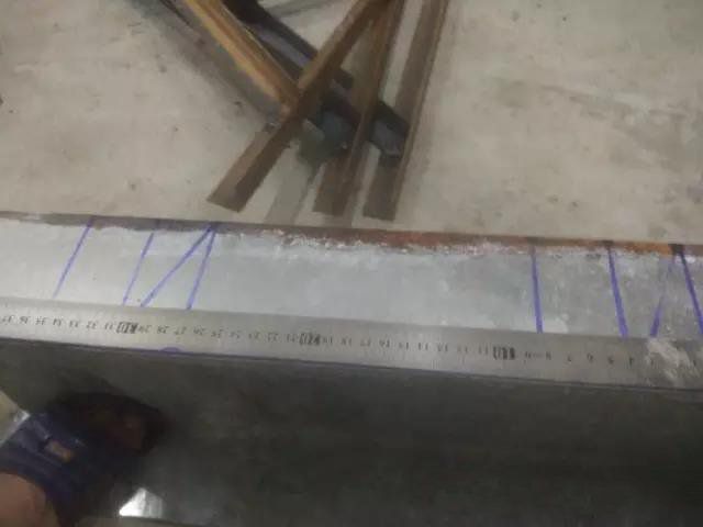 電纜橋架45°度彎頭90°彎頭如何制作？學(xué)好這幾步既可上手！