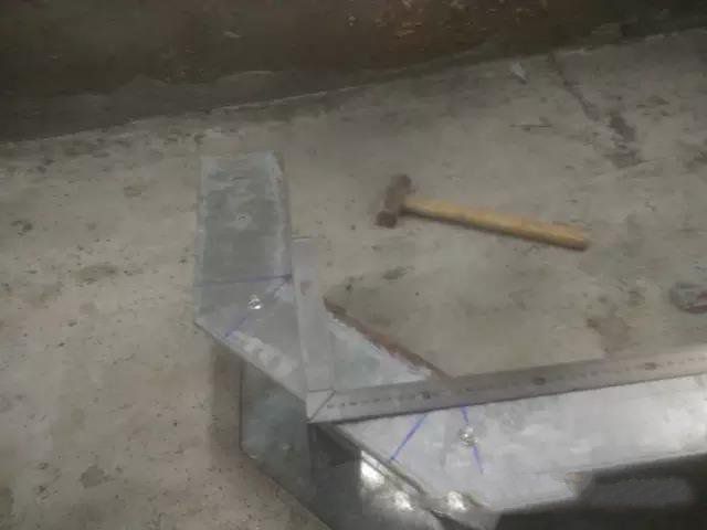電纜橋架45°度彎頭90°彎頭如何制作？學(xué)好這幾步既可上手！
