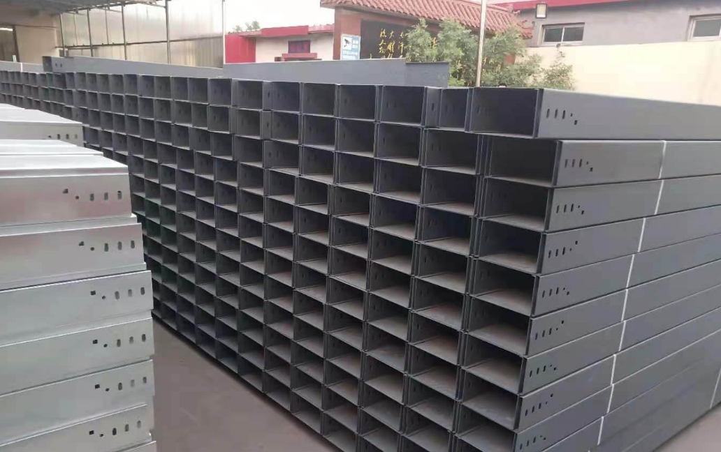 電纜橋架規(guī)格尺寸及樣式型號(hào)支持來(lái)圖定制