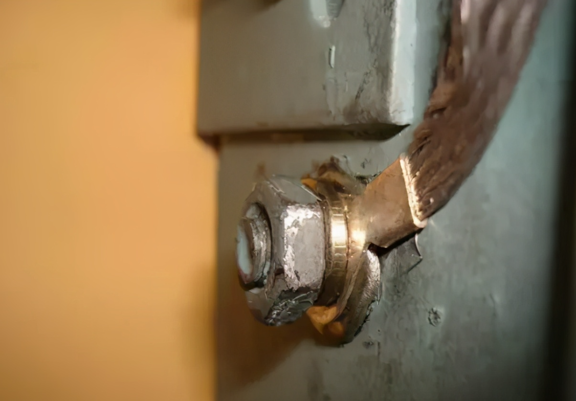 電纜橋架每隔多少米設置接地